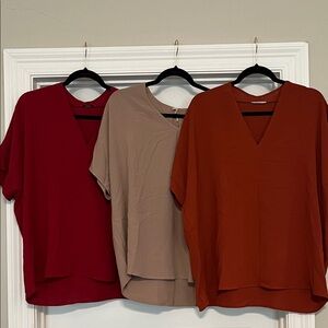 JODIFL Women's V-Neck Tops - Red, Tan, and Orange blouses size M